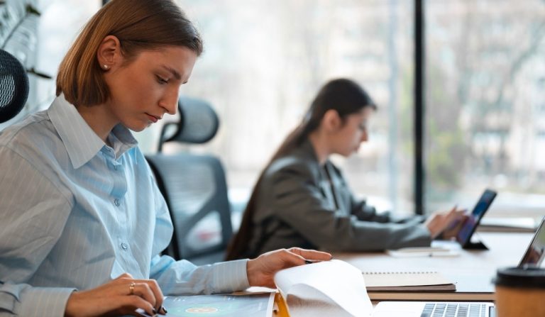 Quantitative vs. Qualitative Research